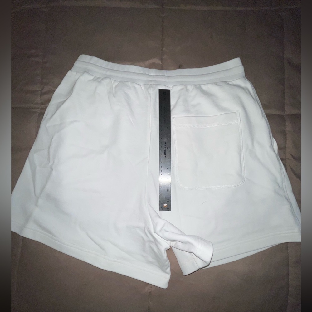 Women’s ZARA White Shorts